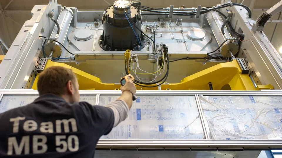 Zdjęcie Schuler AG: Geschichte, Innovationen und die Auswirkungen der Andritz-Übernahme