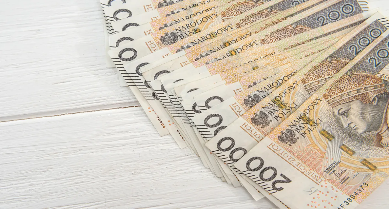 Zdjęcie Ile zarabia kierowca kat B? Sprawdź, dlaczego warto wybrać ten zawód