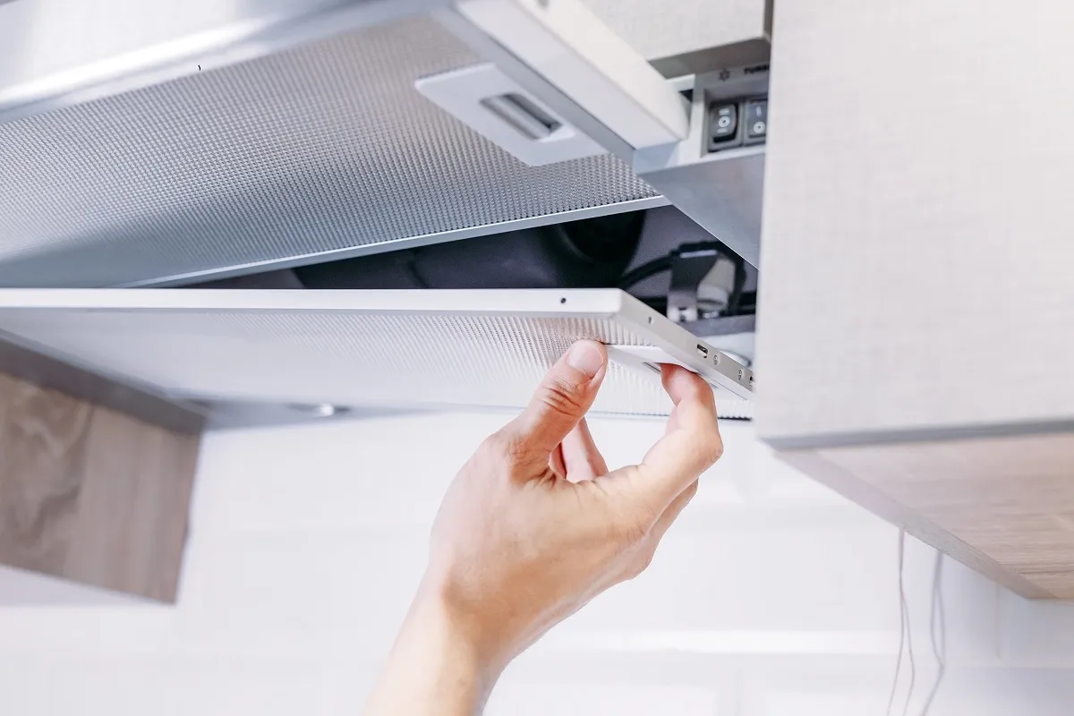 Zdjęcie Jak zamontować okap w szafce ikea – krok po kroku do idealnej kuchni