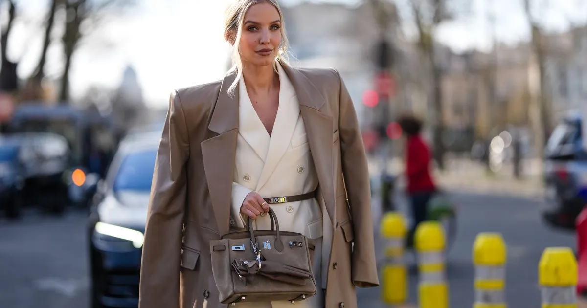 Zdjęcie Wiosenne stylizacje do pracy: jak ubrać się modnie i profesjonalnie?