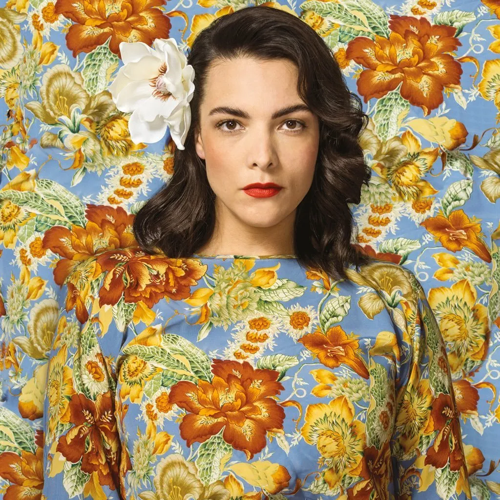 Zdjęcie Caro Emerald - tajemnice wokalistki jazzowej i jej niezapomniane utwory