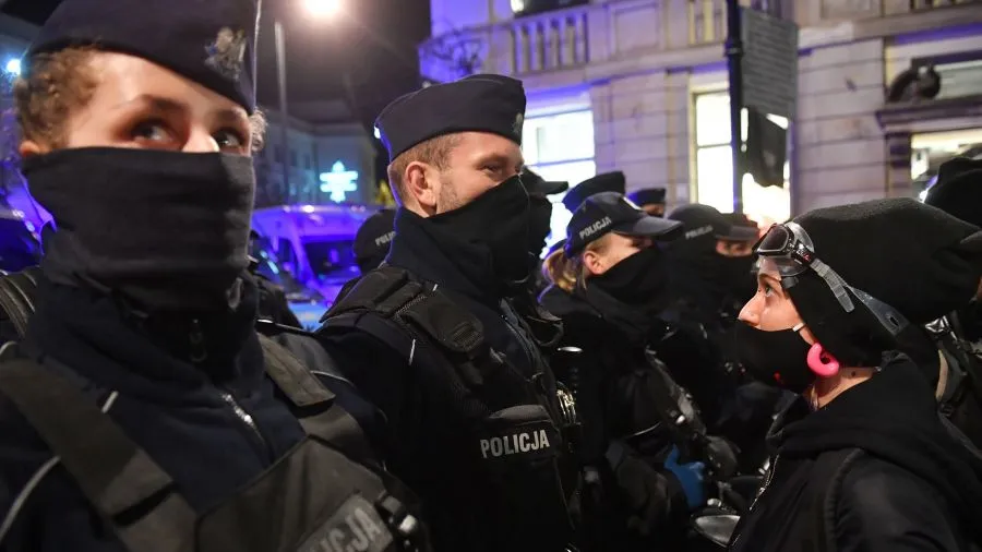 Zdjęcie Gdzie złożyć skargę na policję i jak skutecznie opisać sytuację