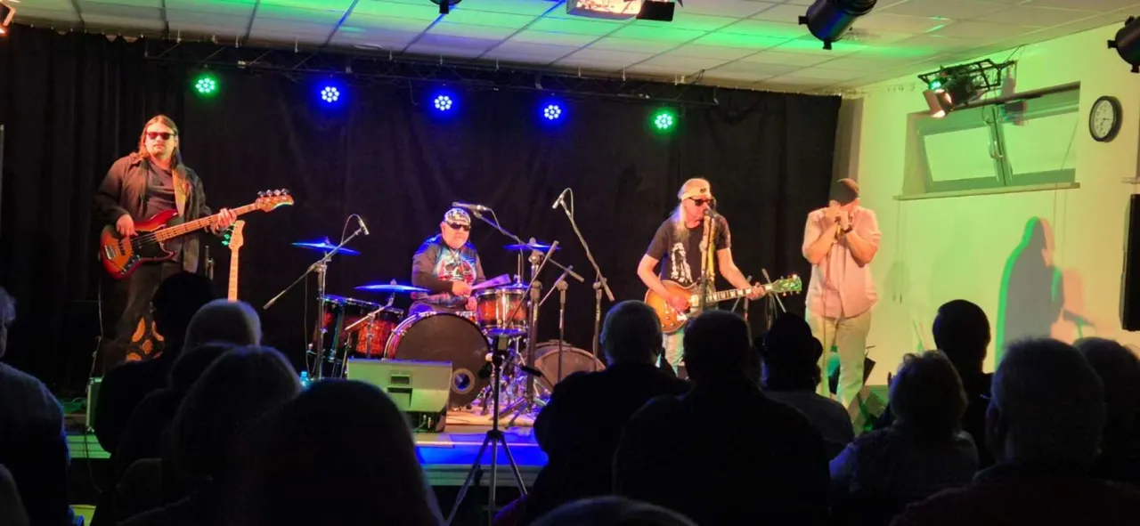 Zdjęcie Gdzie można oglądać koncerty na żywo? Odkryj najlepsze opcje teraz