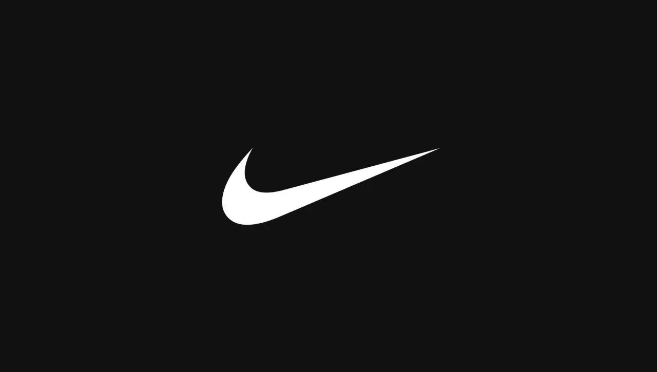 Zdjęcie 28 cm jaki to rozmiar buta Nike - uniknij błędnego zakupu
