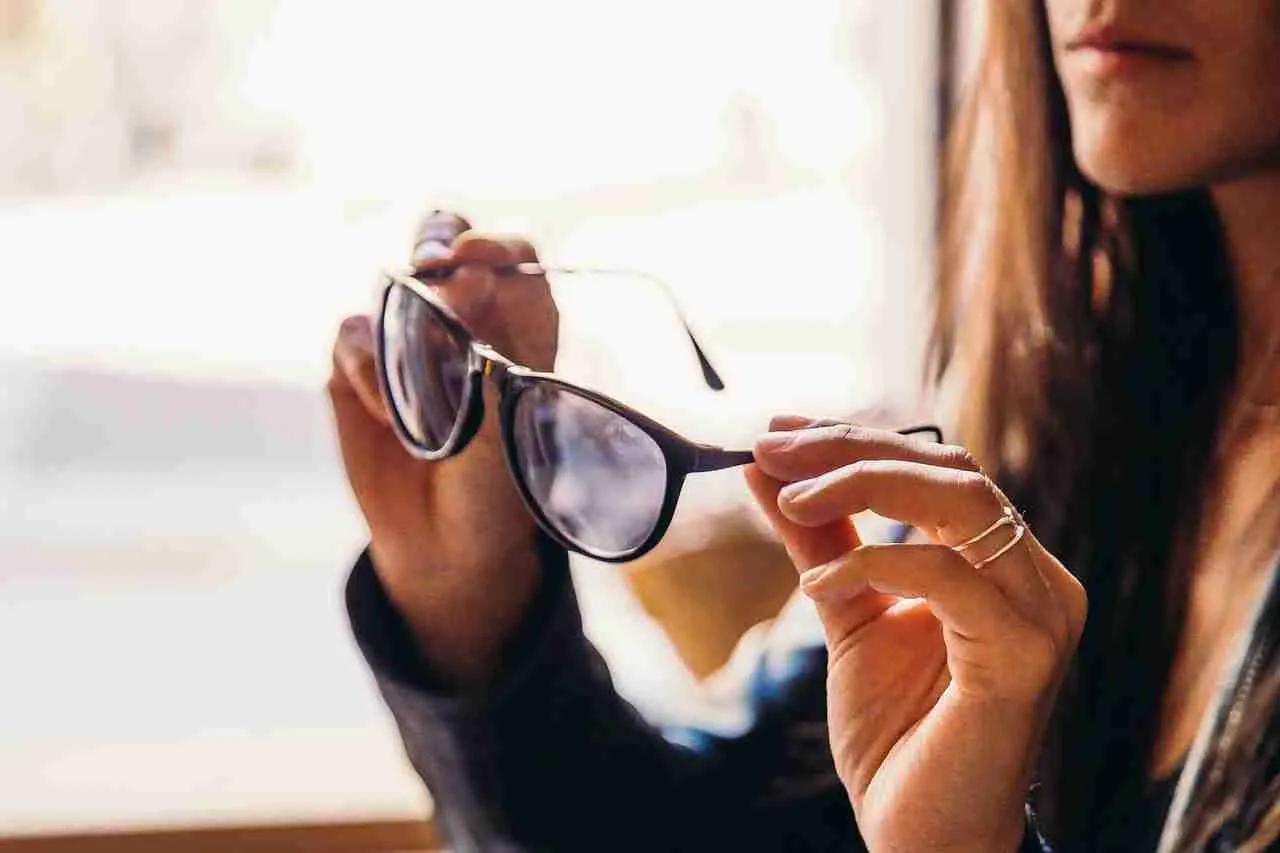 Zdjęcie Dónde se tiran las gafas: opciones responsables para reciclarlas