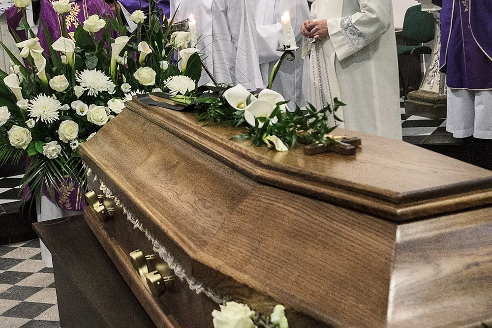 Zdjęcie Jak sprawdzić datę pogrzebu w Piłie i uniknąć nieporozumień