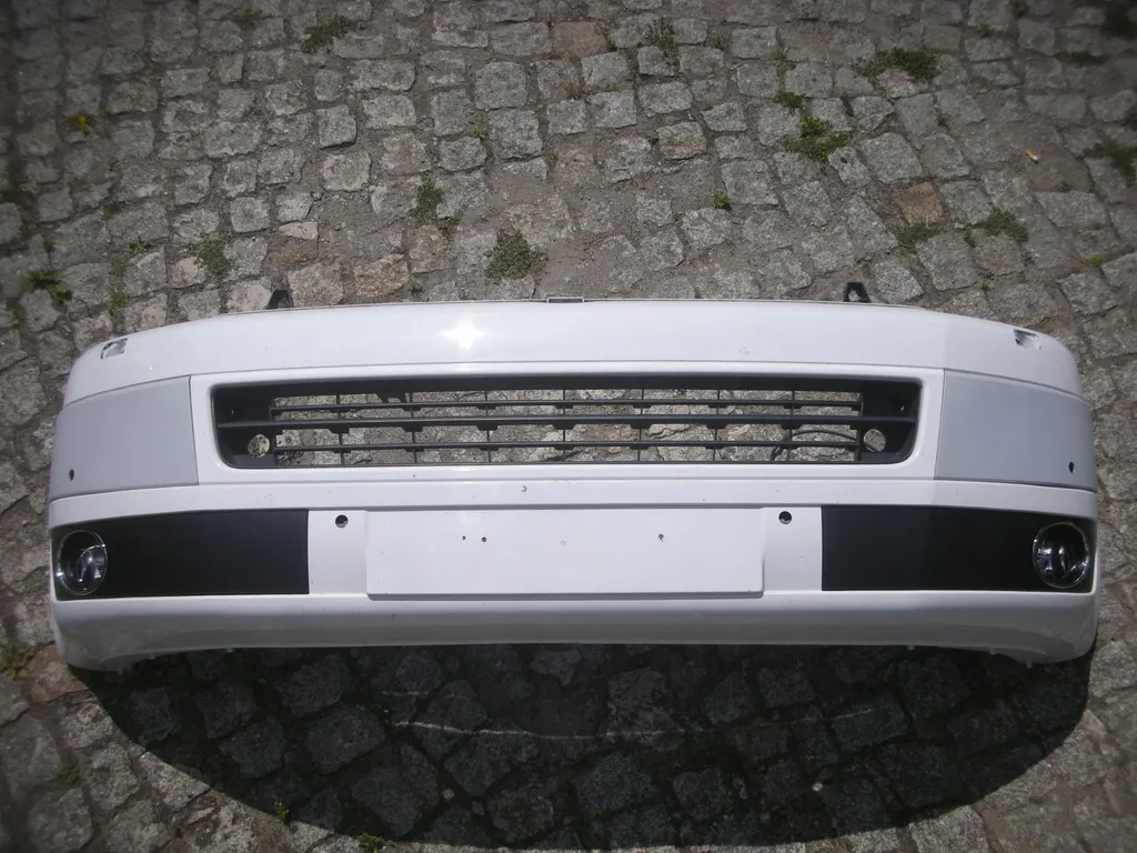 Zdjęcie Jak zdjąć przedni zderzak vw t5 - proste kroki, które musisz znać
