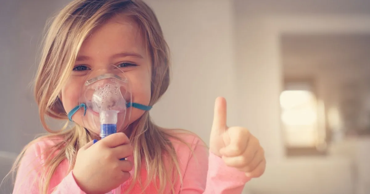 Zdjęcie Inhalacja solą fizjologiczną na co pomaga i jak łagodzi objawy