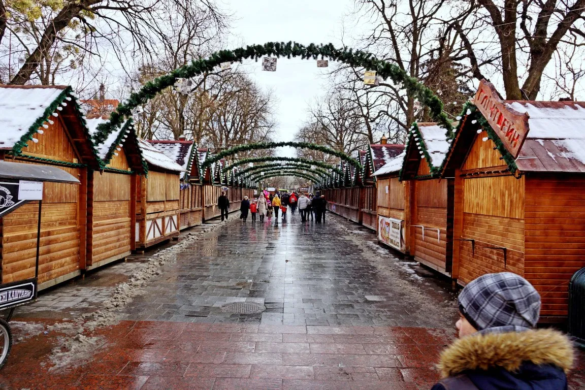 Zdjęcie Co warto kupić na Ukrainie? Unikalne produkty i pamiątki, które zaskoczą