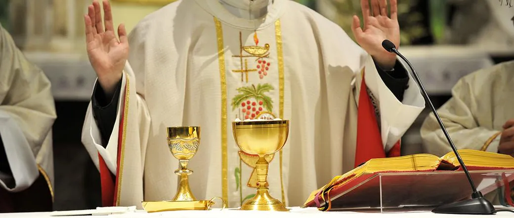 Zdjęcie Jak zamówić mszę świętą w Niepokalanowie i uniknąć błędów