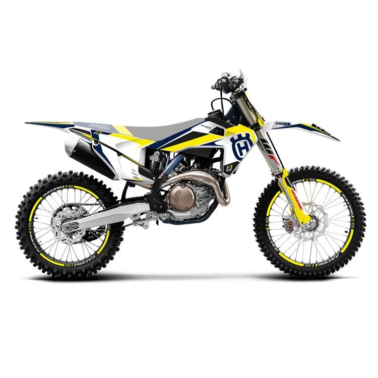 Zdjęcie Okleina Husqvarna TE 250 – jak wybrać i zamontować trwałe naklejki do motocykla