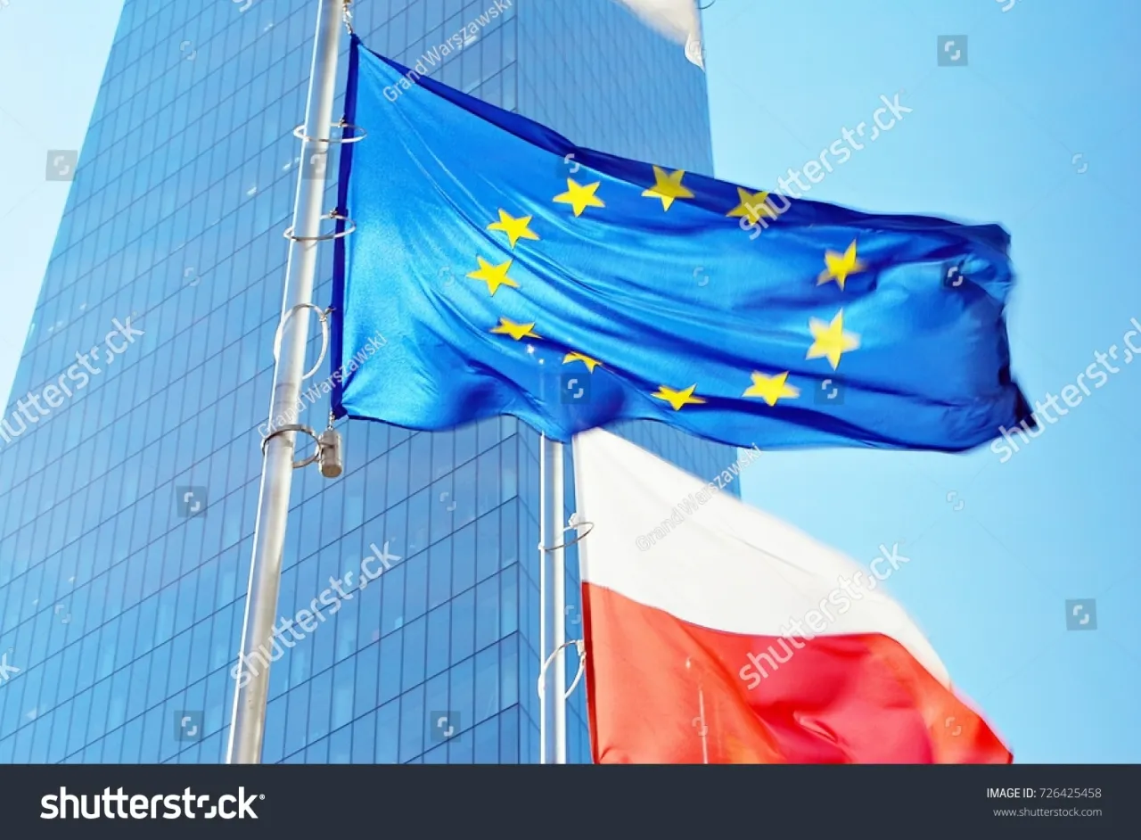 Zdjęcie Znaczenie funduszy unijnych dla rozwoju Polski – kluczowe fakty i korzyści