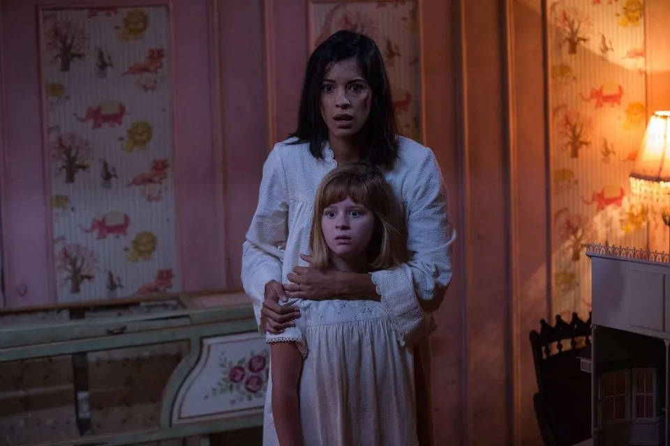 Zdjęcie Pełna obsada Annabelle: Narodziny zła - Kto gra w horrorze?