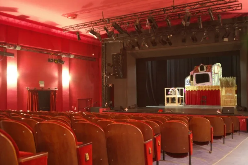 Zdjęcie Teatr Baj Pomorski w Toruniu: historia, spektakle i wydarzenia