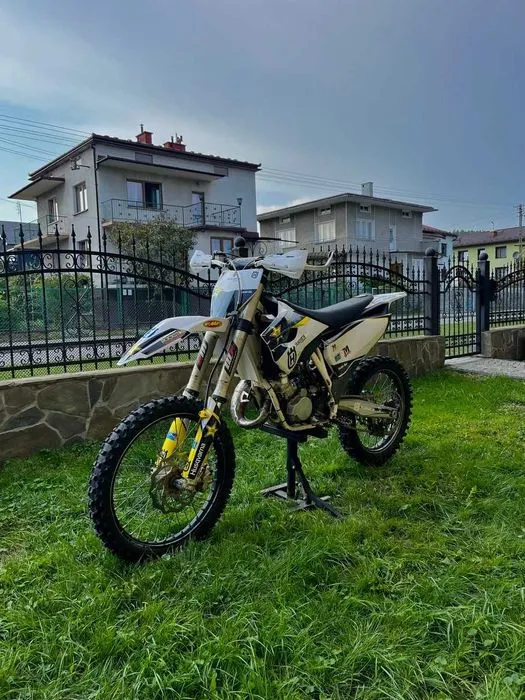 Zdjęcie Husqvarna motocykle olx - najlepsze oferty i modele, które warto znać