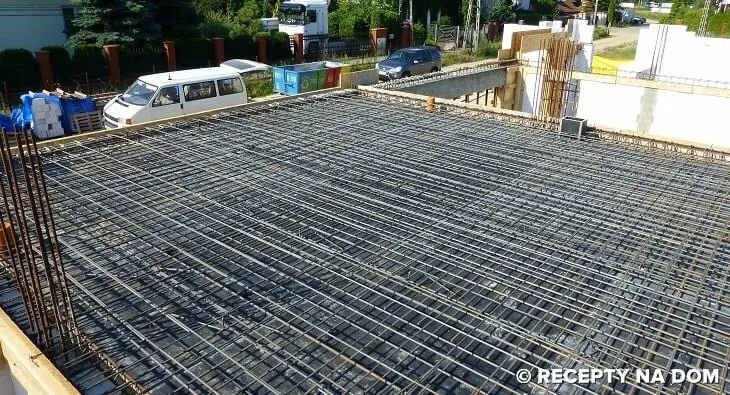 Zdjęcie Obliczanie ile stali na strop: podstawowe normy oraz dokładne wyliczenia