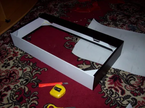 Zdjęcie Jak zrobić pokrywę do akwarium z pleksi - proste kroki i porady