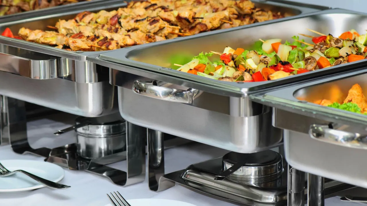 Zdjęcie Ile można zarobić na cateringu? Fakty, które mogą cię zaskoczyć