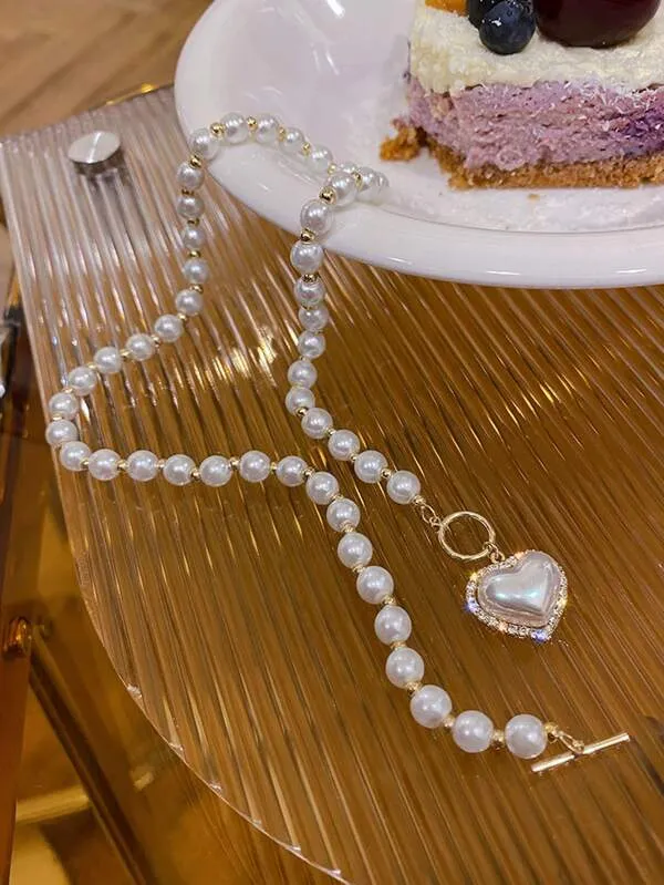 Zdjęcie Wisiorek jak różaniec - elegancka biżuteria na każdą okazję