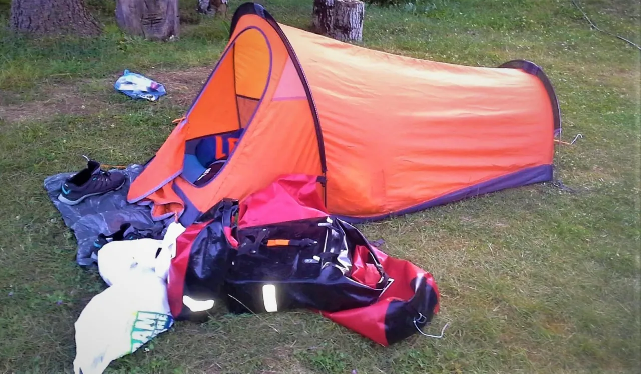 Zdjęcie Jaki namiot na rower? Wybierz idealny model na każdą wyprawę
