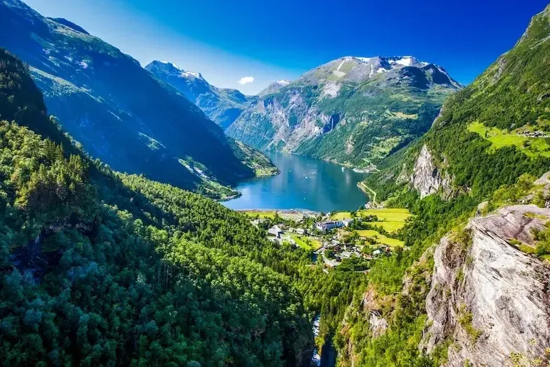 Zdjęcie Norwegia gdzie leży - odkryj jej położenie i sąsiadów w Europie