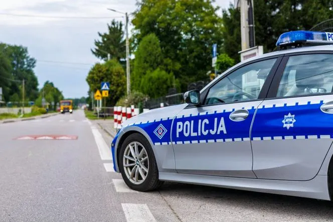 Zdjęcie Ile naprawdę zarabia naczelnik policji w Polsce? Sprawdź szczegóły!