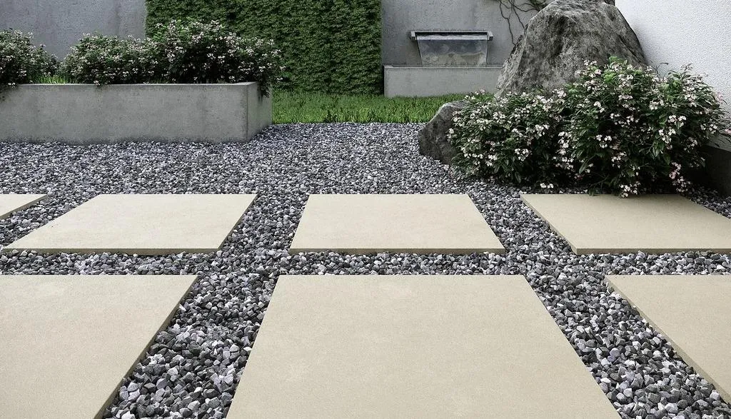 Zdjęcie Jak wykorzystać płytki ceramiczne w ogrodzie: 7 pomysłów i porad