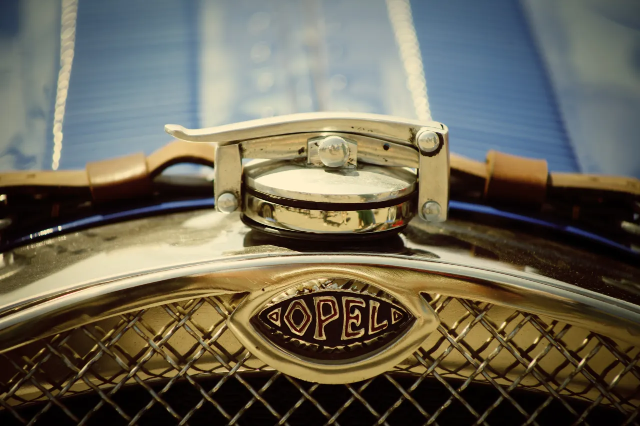 Zdjęcie Opel skąd pochodzi? Odkryj fascynującą historię marki samochodowej