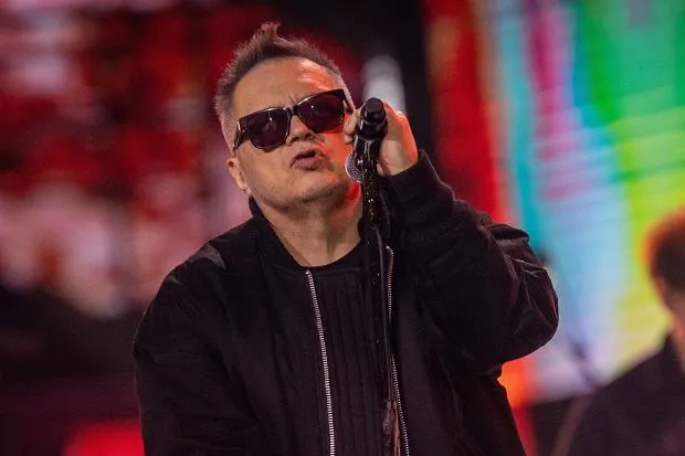 Zdjęcie Kto śpiewa chłopaki nie płaczą? Poznaj wykonawcę i historię piosenki