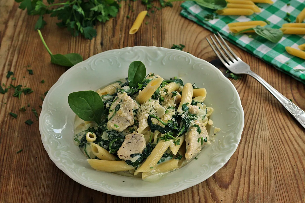 Zdjęcie Penne con pollo - proste przepisy, które zaskoczą Twoich gości