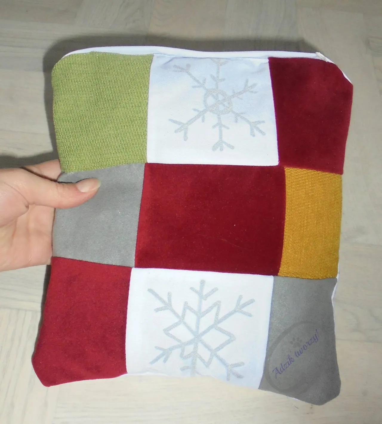 Zdjęcie Jak łatwo zrobić poduszkę DIY – proste kroki i porady dla początkujących