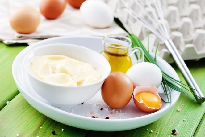 Zdjęcie Jak zrobić sos kentucky gold z kfc, który zachwyci Twoje podniebienie