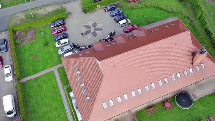 Zdjęcie Dworek w Dolinie Chrapowo - idealne miejsce na relaks i przygodę