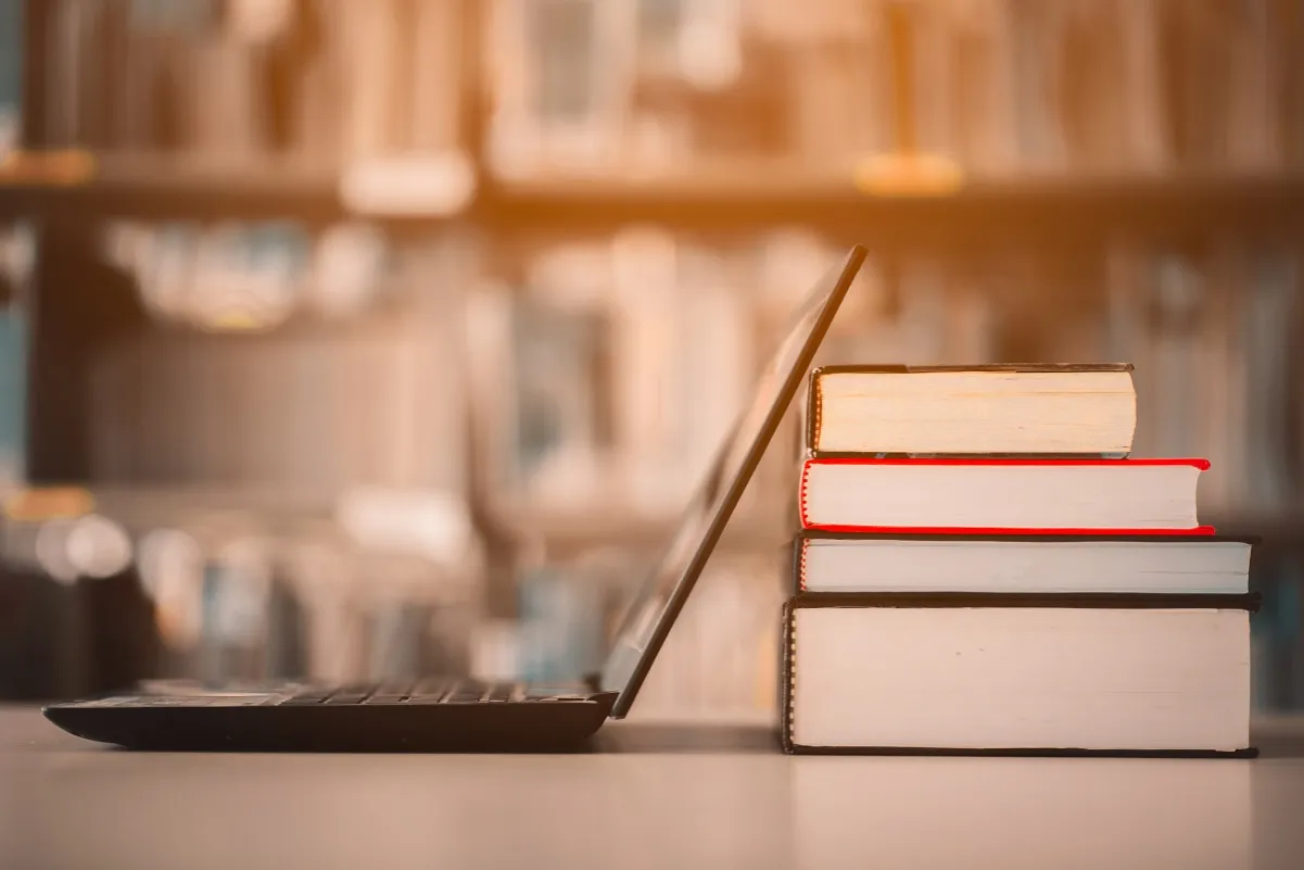 Zdjęcie Kupowanie książek online - jak robić to z głową?