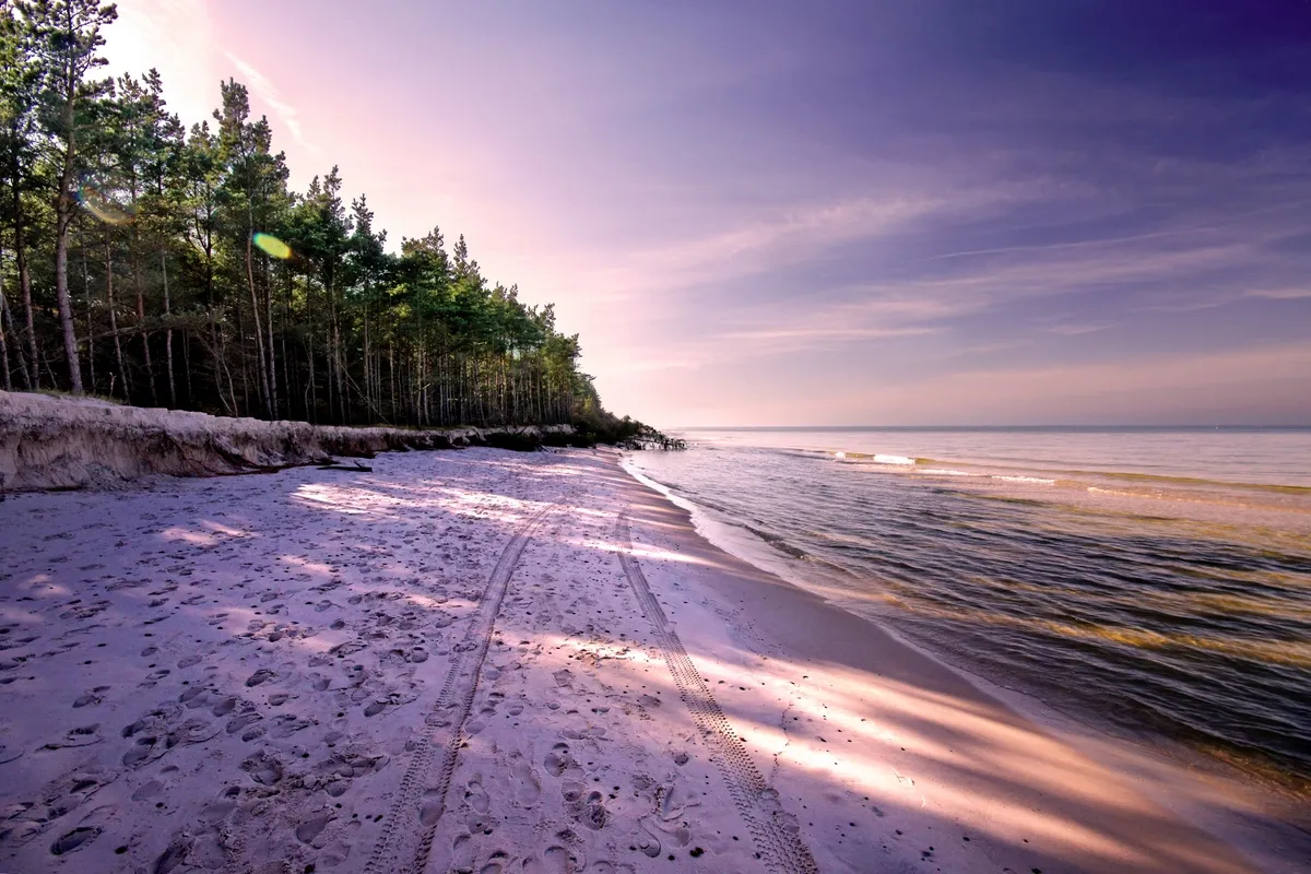 Zdjęcie Koszalin ile do morza? Sprawdź, jak łatwo dotrzeć do plaż