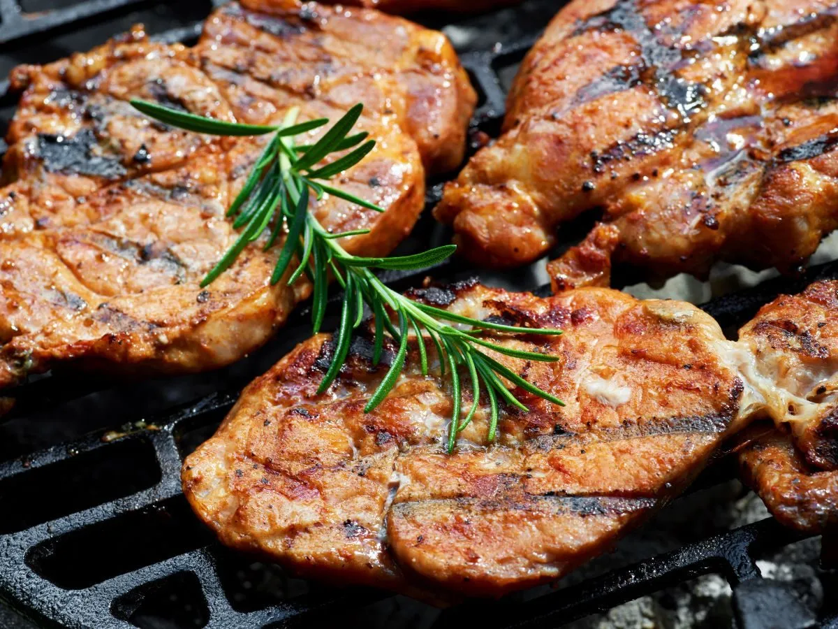 Zdjęcie Najlepsza marynata do karkówki z grilla? Sekrety soczystości!