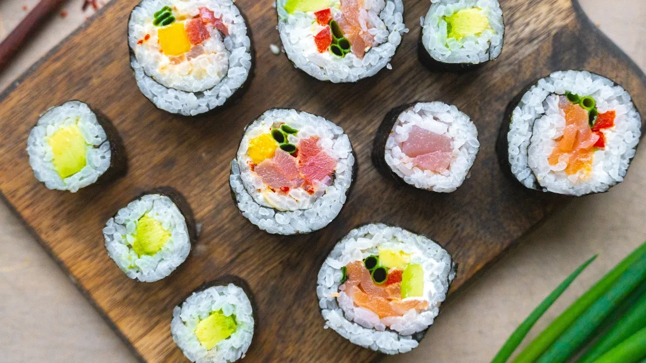 Zdjęcie Jak zrobić ryż do sushi – łatwy przepis na idealny ryż w domu
