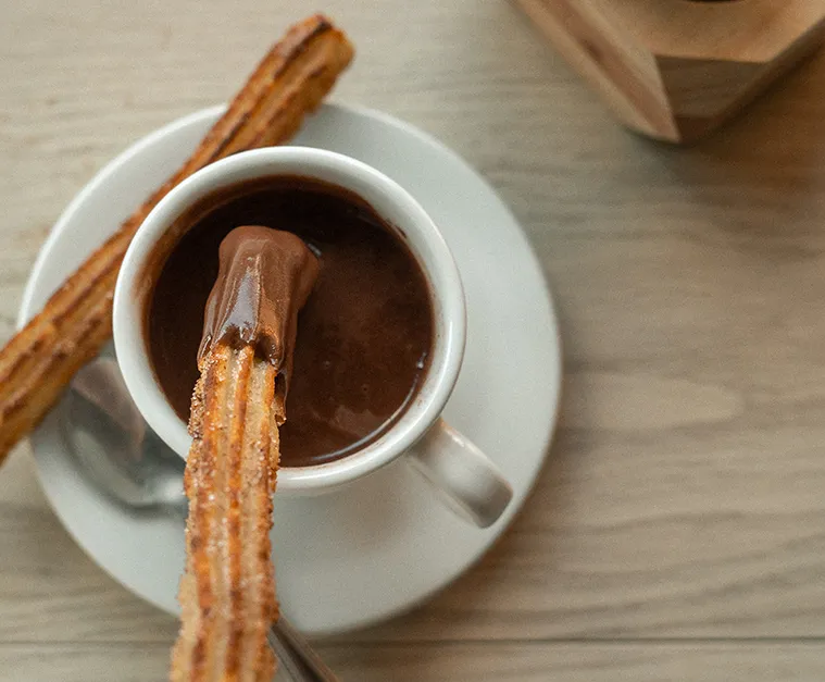Zdjęcie Encuentra el Mejor Chocolate con Churros Cerca de Ti: Guía Experta