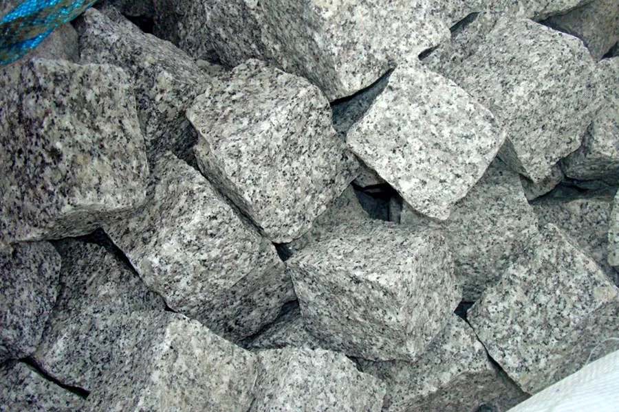 Zdjęcie Jaka kostka granitowa na podjazd - wybierz idealną dla swojego domu