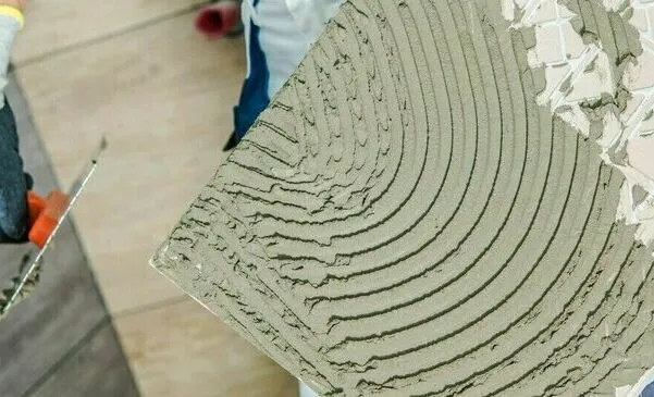 Zdjęcie Jaki klej do kamienia dekoracyjnego - wybierz najlepszy dla siebie