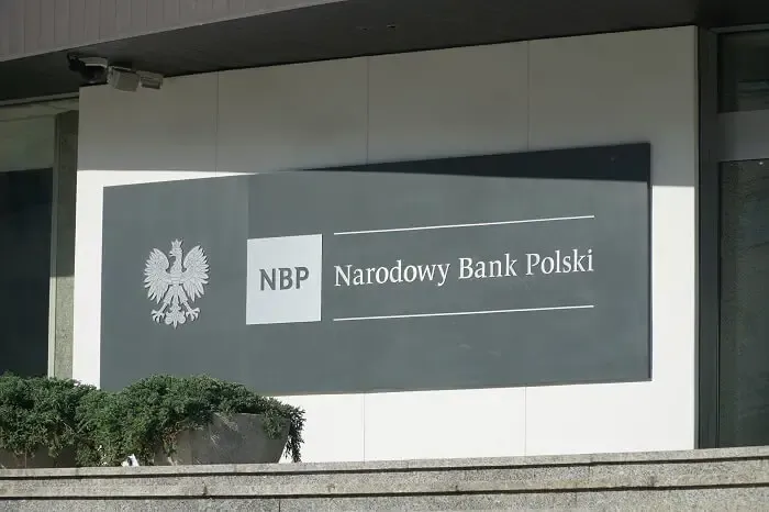 Zdjęcie Ile zarabia prezes NBP? Zaskakujące fakty o wynagrodzeniu szefa banku centralnego