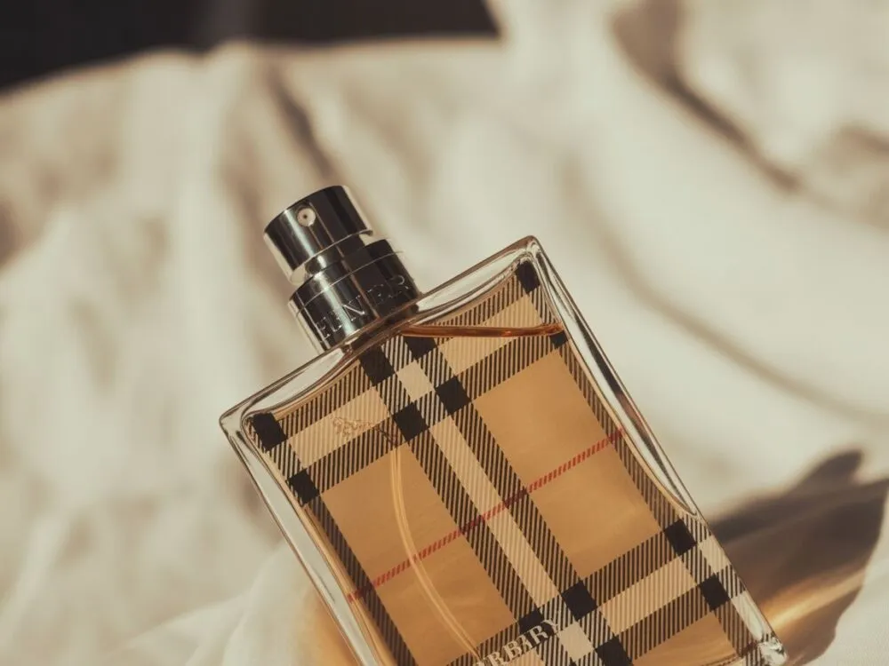 Zdjęcie Najpiękniejsze perfumy Burberry:ranking i przewodnik po zapachach