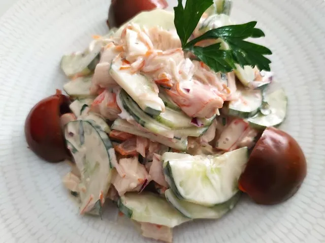 Zdjęcie Recette de salade de surimi délicieuse et facile à préparer
