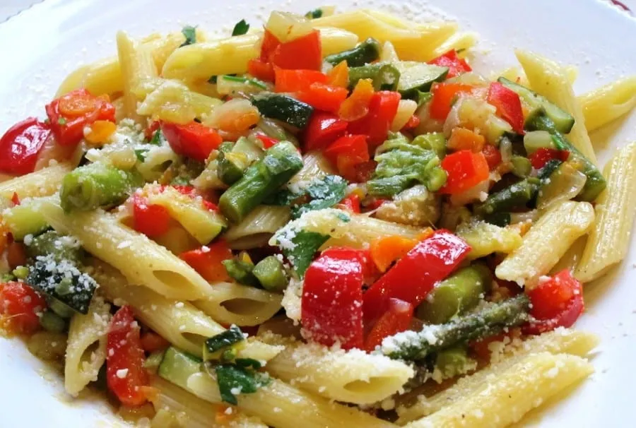 Zdjęcie Penne primavera - prosty przepis na zdrowe i pyszne danie makaronowe
