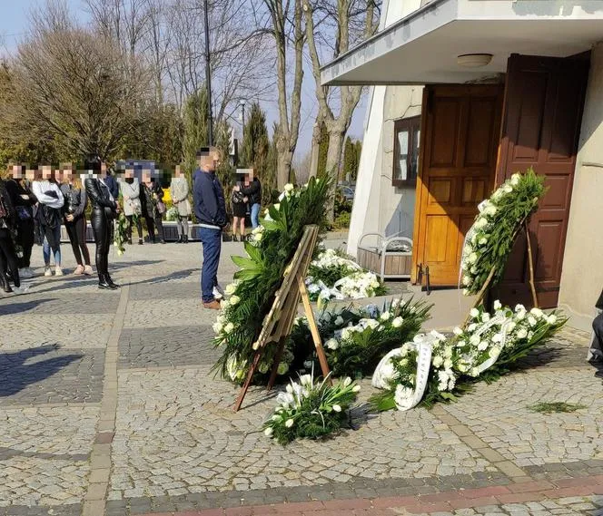 Zdjęcie Jak sprawdzić datę pogrzebu w Płocku i uniknąć nieporozumień