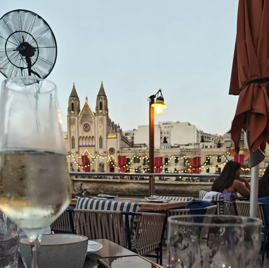 Zdjęcie Gdzie zjeść w Sliemie? Tanie i smaczne restauracje z widokiem
