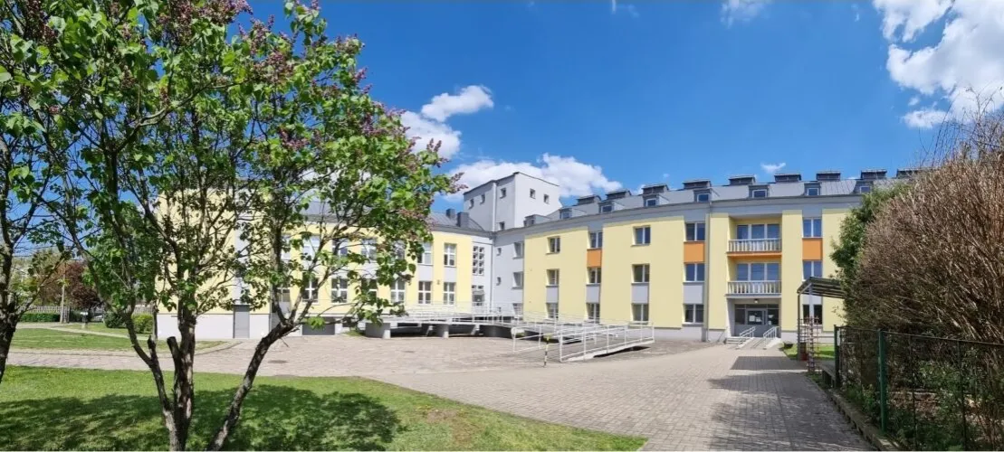 Zdjęcie Szkoła dla niesłyszących w Poznaniu - wsparcie i edukacja dla dzieci