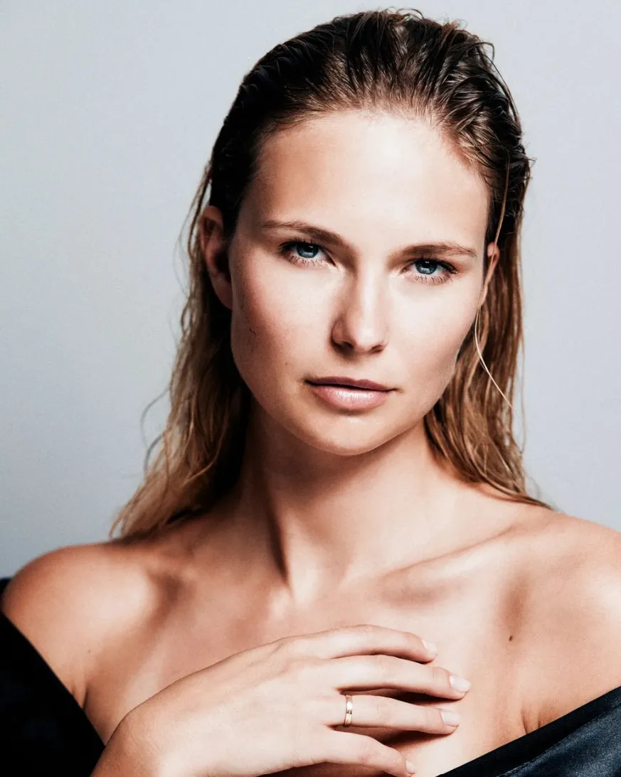 Zdjęcie Karolina Szymczak - wiek i kariera aktorki. Zaskakujące fakty!
