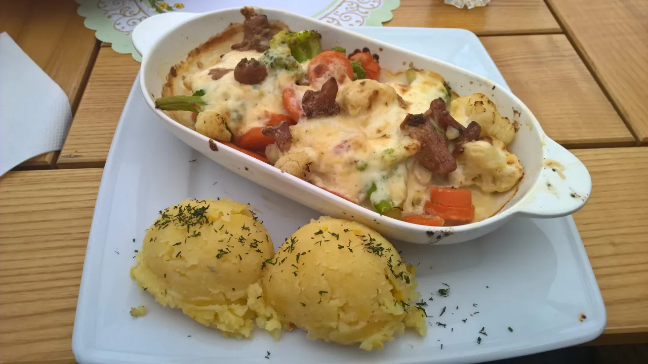 Zdjęcie Międzyzdroje gdzie zjeść - najlepsze miejsca na smaczne dania