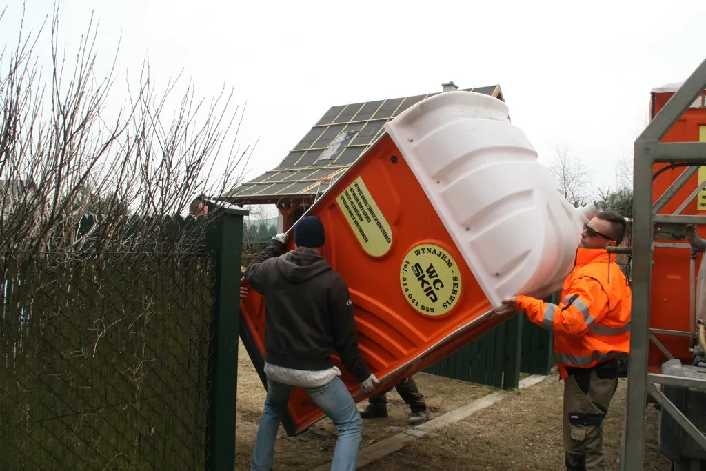 Zdjęcie Ile kosztuje wynajem toitoi? Sprawdź, jak uniknąć wysokich cen